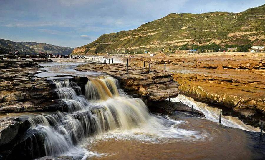 完成山西吉县全域旅游景区建设，包括