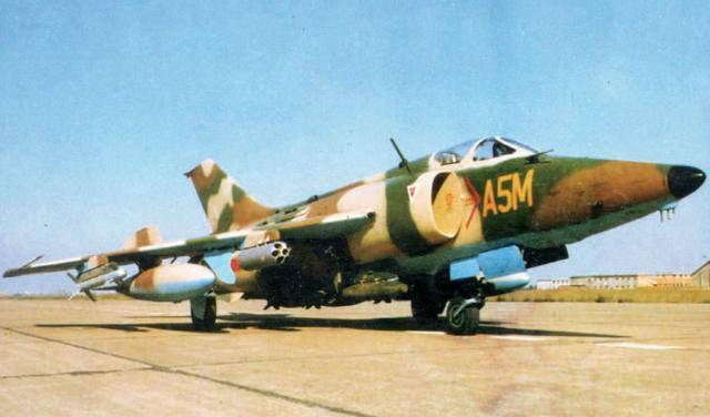 原创亚平宁半岛的雏鹰,该机和强-5还有关系?意大利amx攻击机