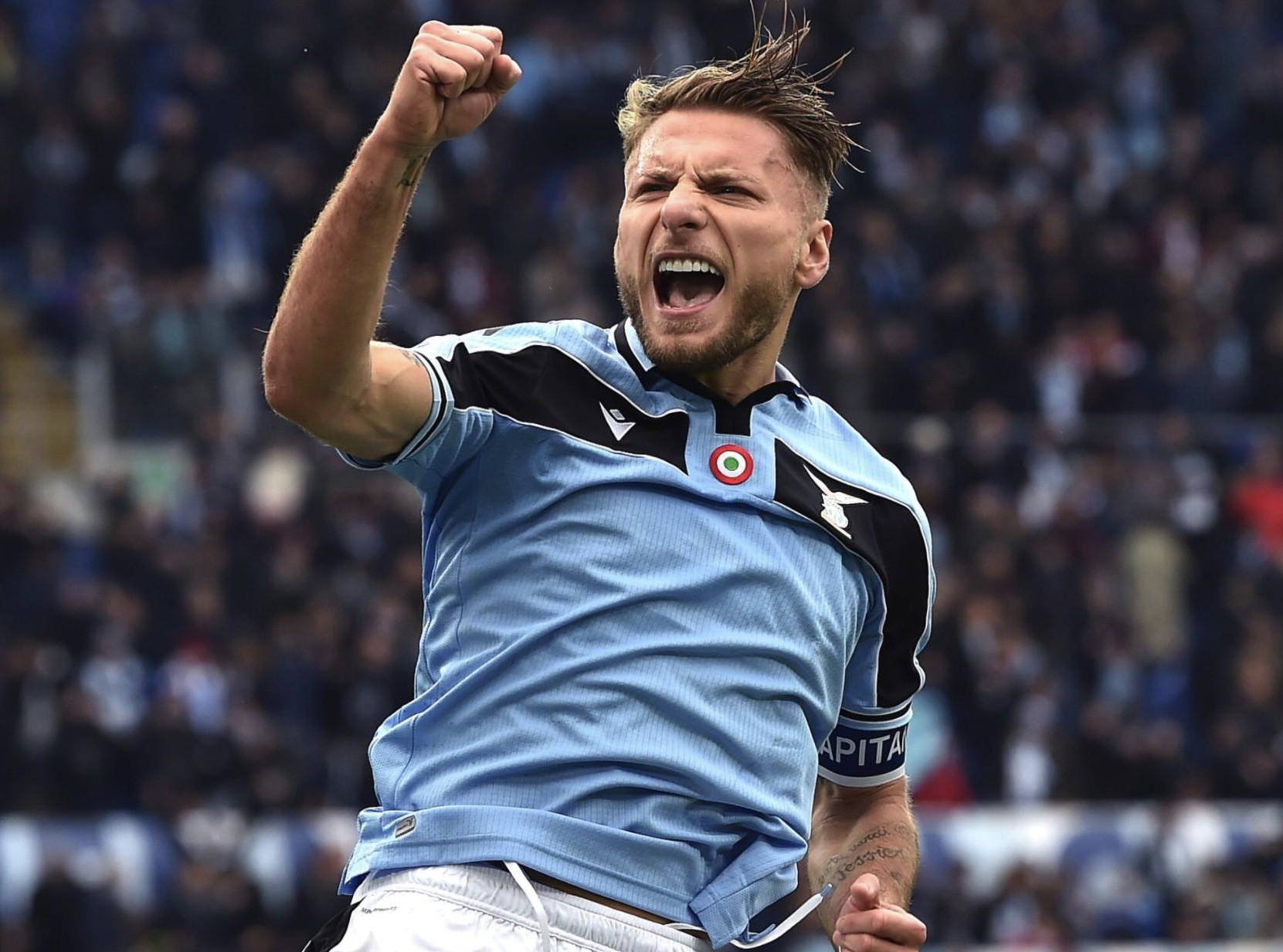 欧洲联赛重启中分析联赛走向判定个人奖项归属