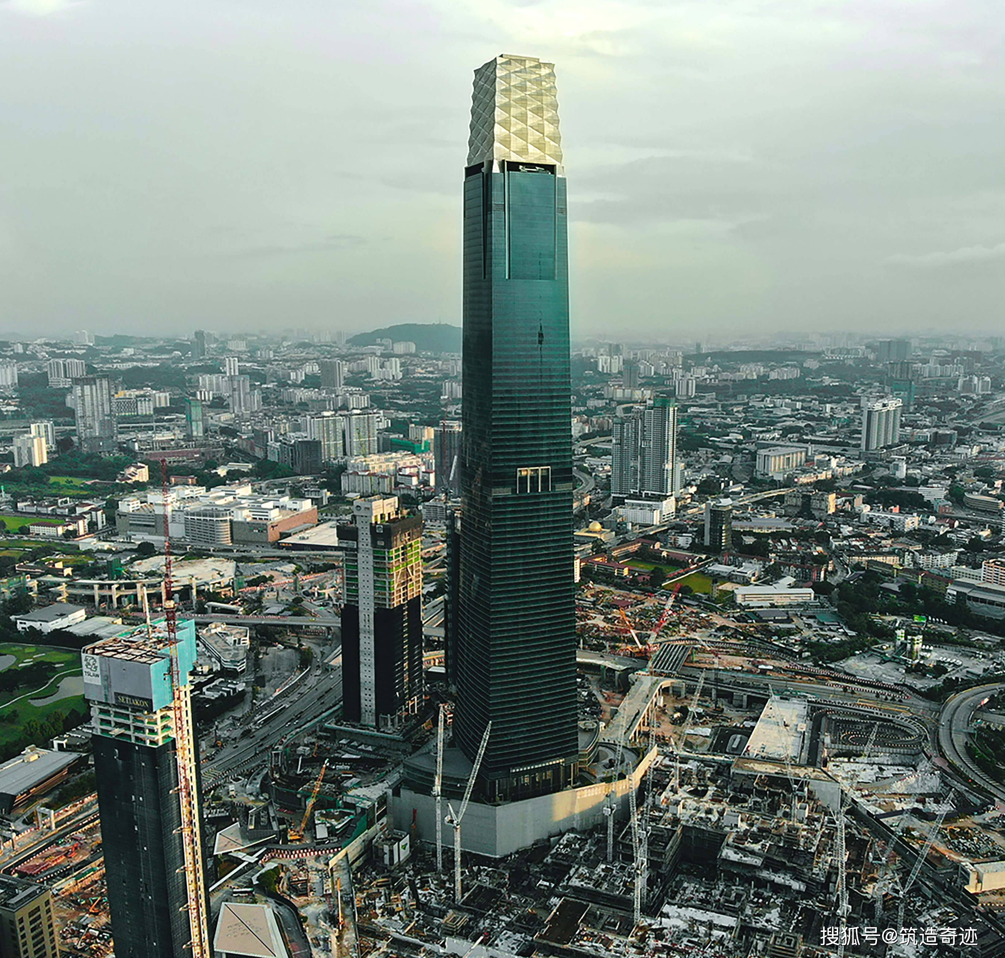 吉隆坡700米高楼图片