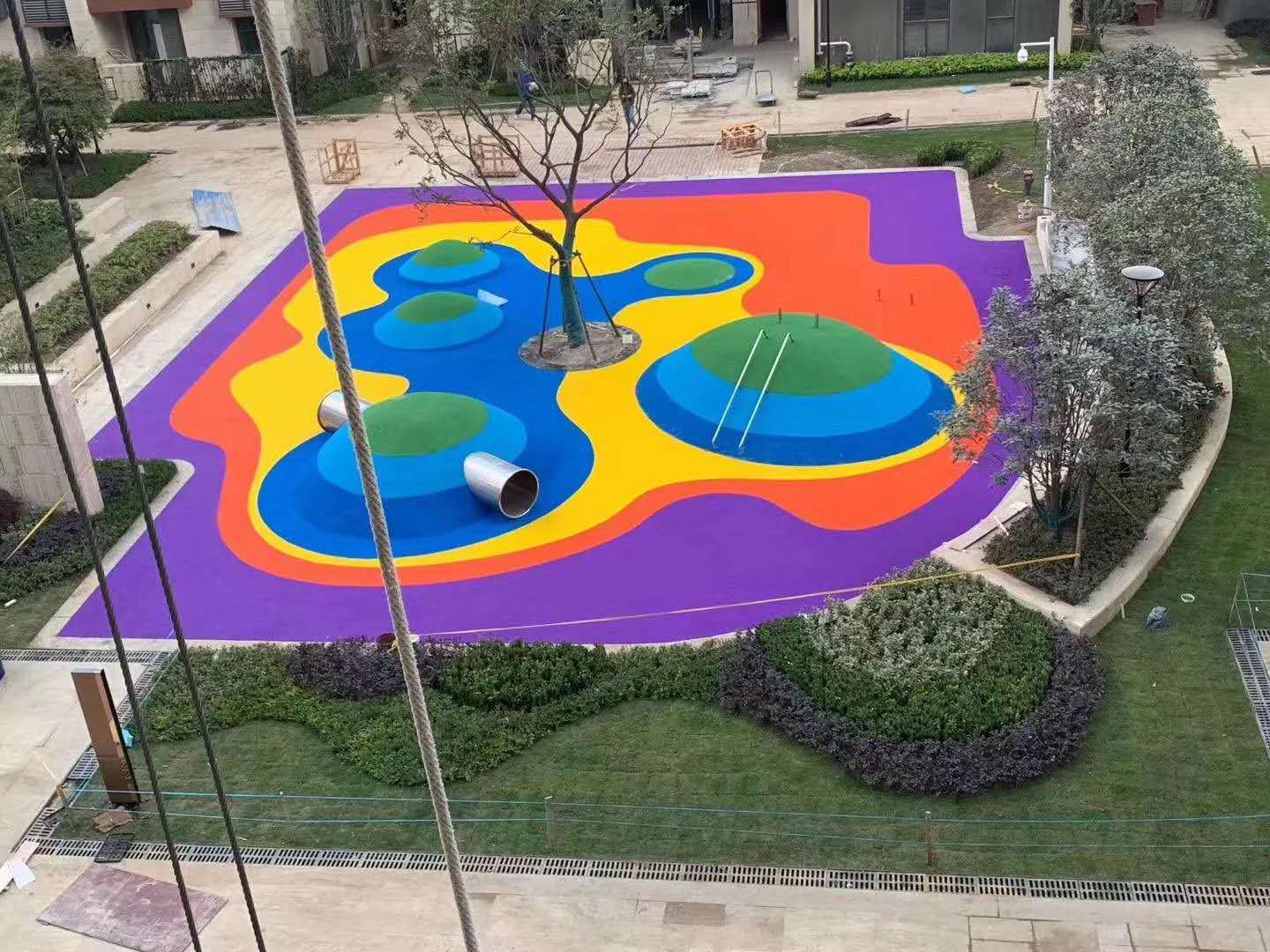 epdm颗粒由合成橡胶制成,可以生产多种颜色,且可抵抗紫外线照射.