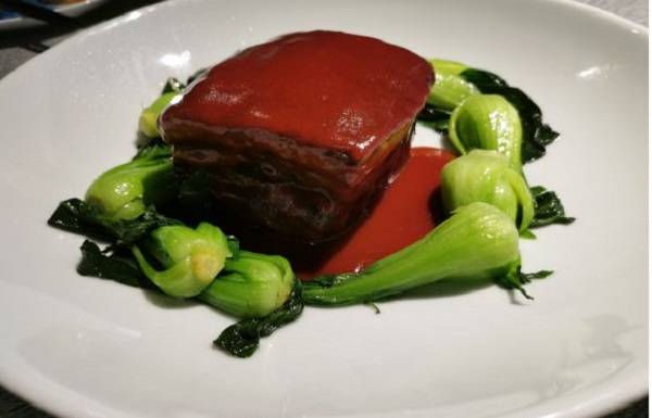 原创在上海不可错过的五家红烧肉