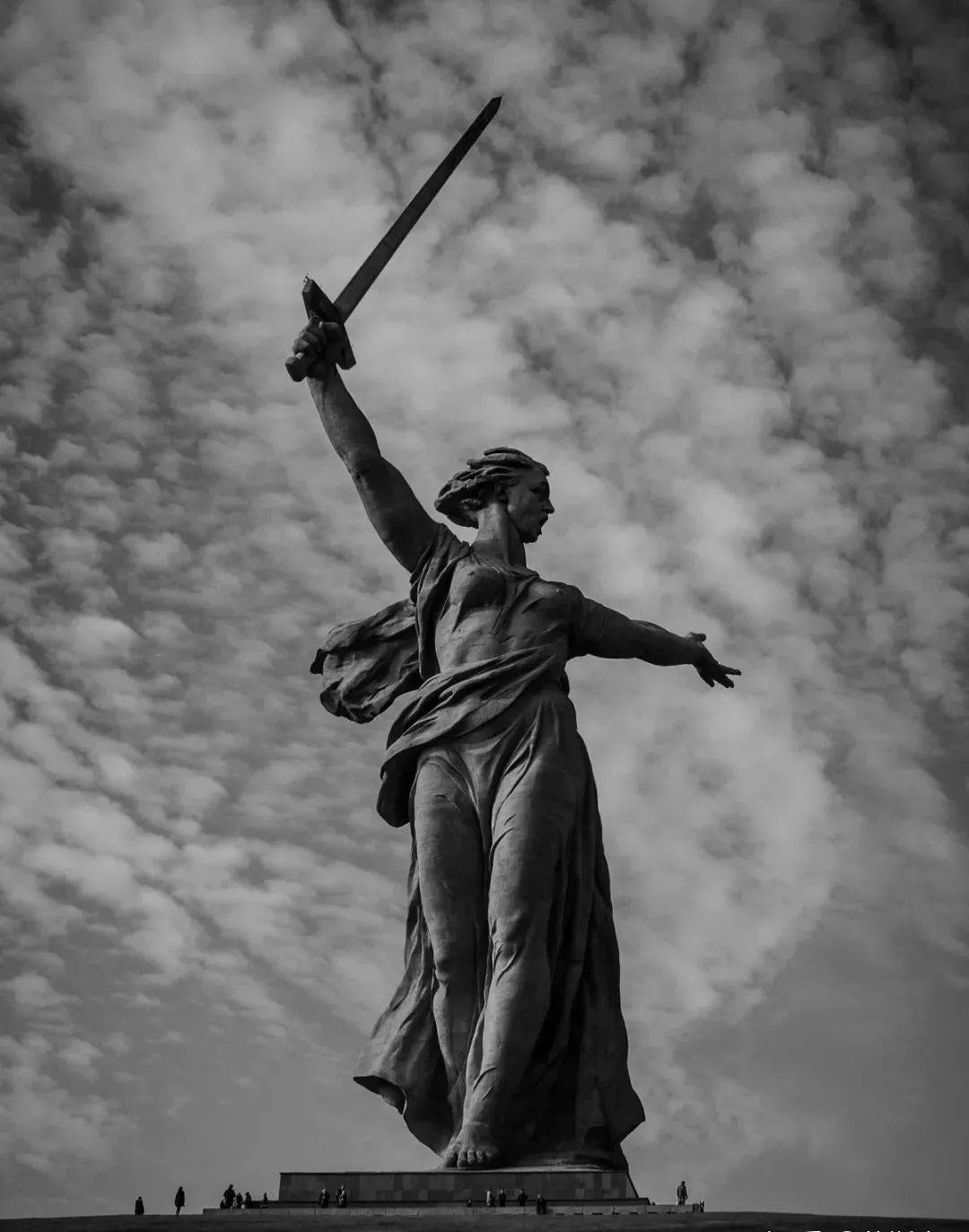 节日丨俄罗斯:一个更适合生存在斗争年代的民族和国家