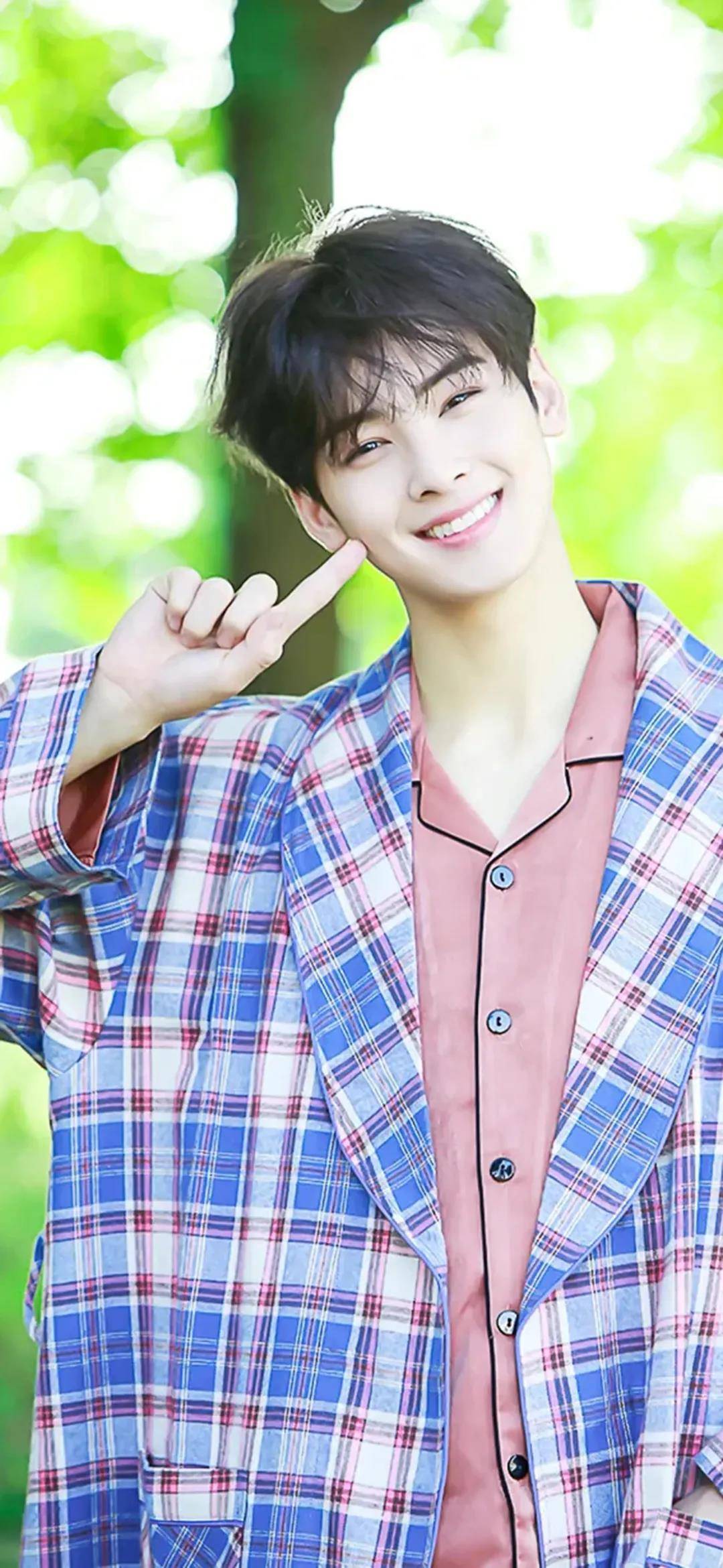 粉丝留言壁纸 | 车银优,坤音四子,吴磊,张若昀,羽生结弦,鹿晗_背景图