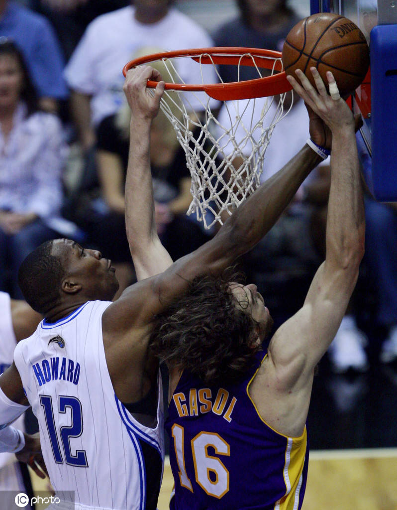 组图2009年的今天霍华德创总决赛单场盖帽纪录