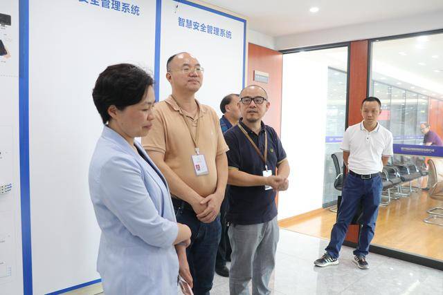 绥宁县县长罗玉梅一行参观考察湖南省钜升畅安