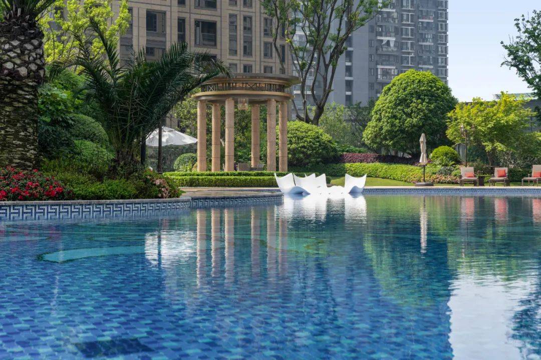 城市的美钻 | 杭州滨江保利翡翠海岸