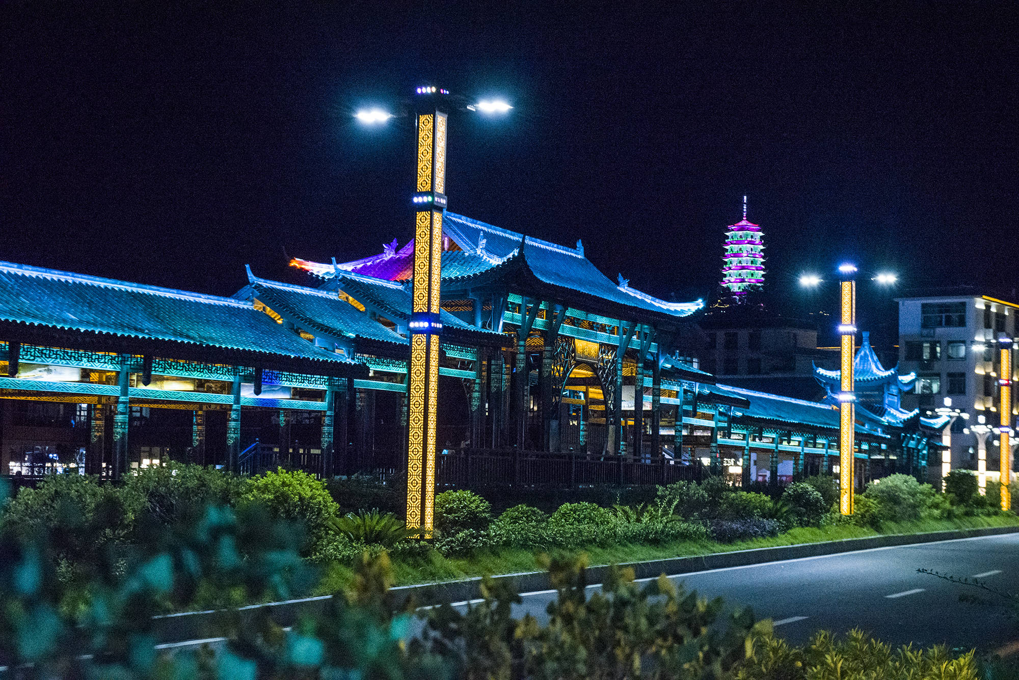 江西有座小县城,游客惊叹风景美如画,有两处景观夜色最美还免费_南县