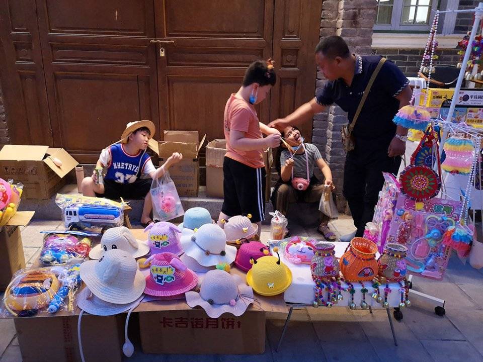 安阳古城的夜市烟火十足,让我来了就不想走_地摊