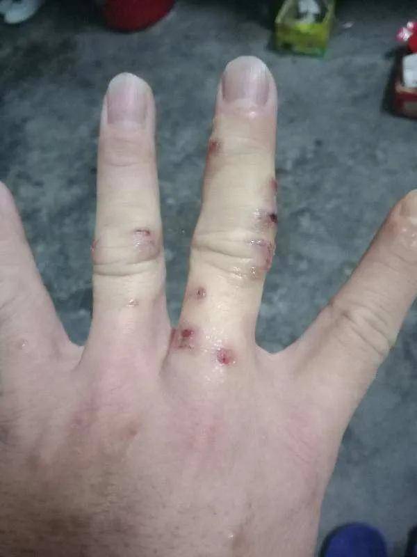 2.关于加工出来的铸铁件,钢件没有生锈,而机床导轨出现生锈的情况