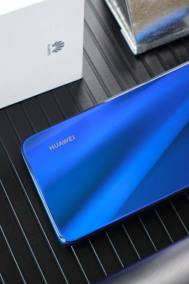 5g快车道中的年轻赛手,华为畅享20 pro真机图赏
