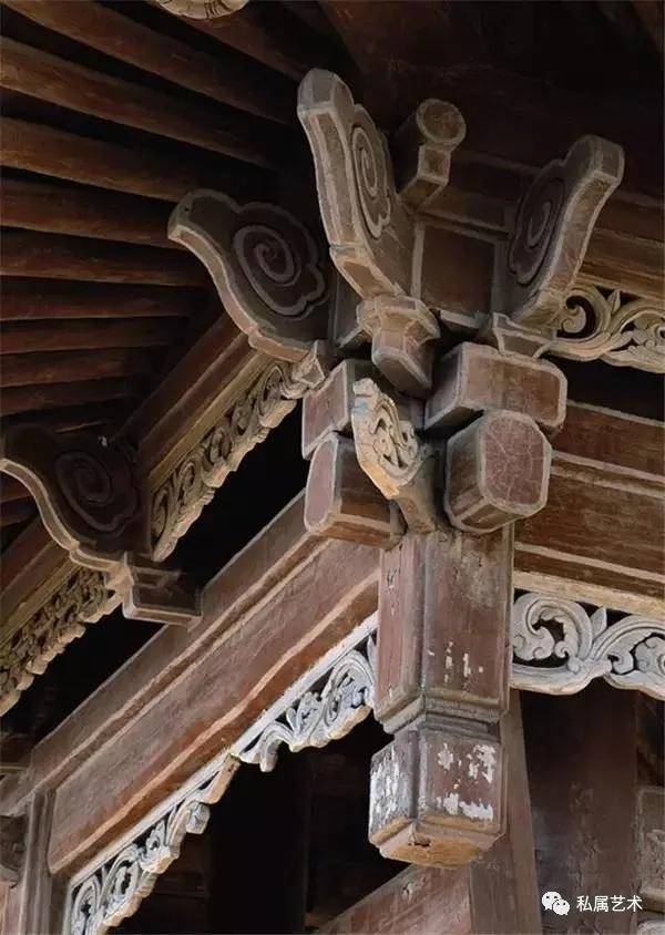 曹喜蛙:赵巧云绘画与榫卯结构持续的自由