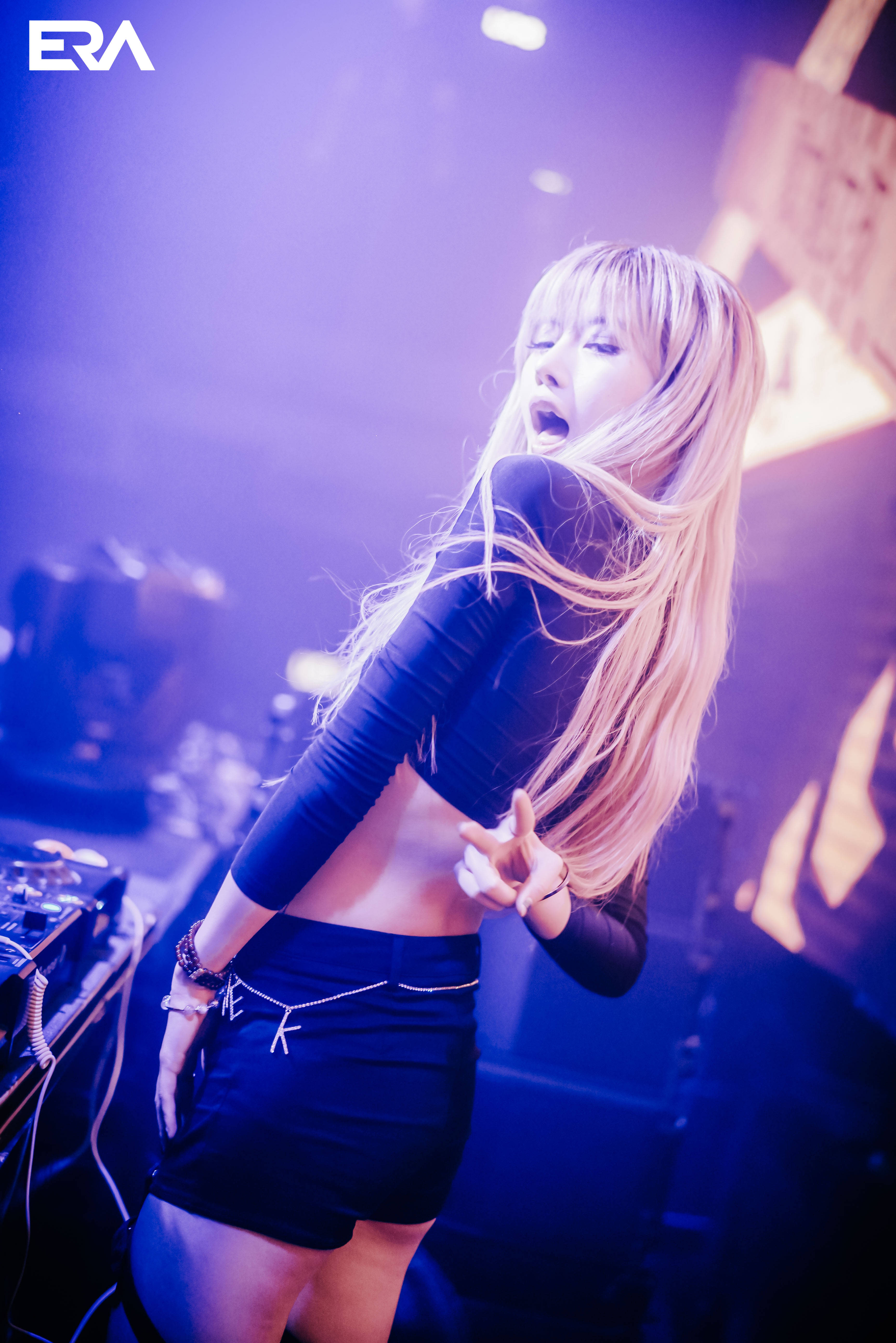 djsally 梦想女孩 dj莎丽 第11期夜店现场照片收集 上海eraa