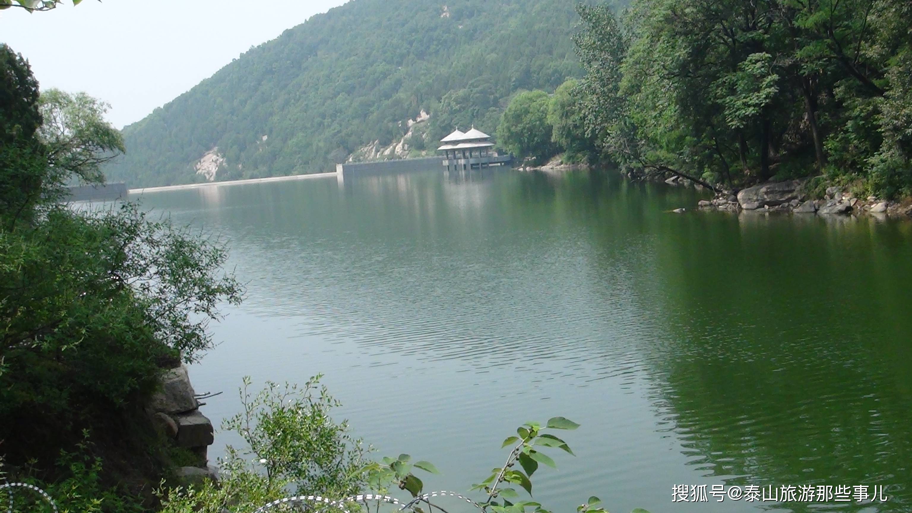 泰安沙岭村天龙水库图片