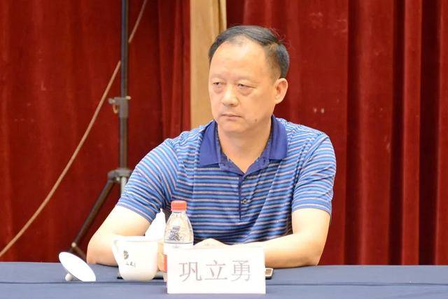 召开在外知名人士座谈会 张潮海,张福泉,刘铸,赵炳民,张利伟,王海龙