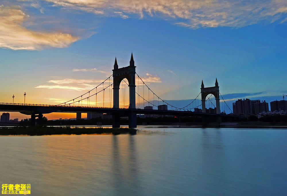 最美的渭河大桥,八百里秦川,渭河独宠这座古城