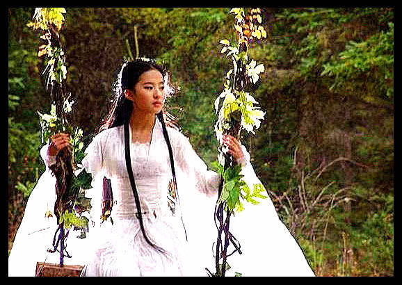 古装中荡秋千的美人:前三位如同仙女下凡,最后一位与众不同