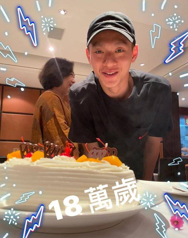 讲真的,要是邱煌祎生母陈宝莲,当年也遇到邱黎宽这样的好长辈,估计她