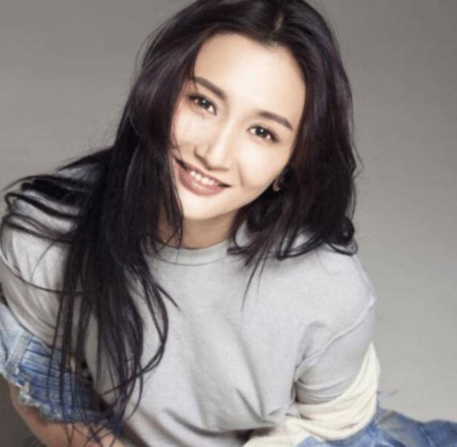 吸毒明星前后对比不仅断送前程模样更是大变