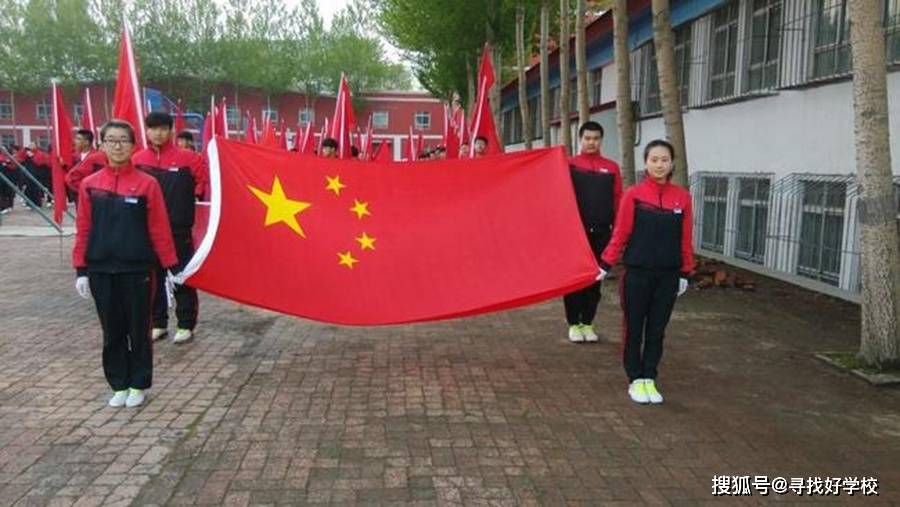 对孩子伤害最深的是父母嘴边的"别人家的孩子—鹤岗育才中学