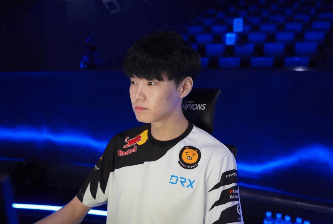 原创虎牙lck:超威莫甘娜精准伤害计算只是诈胡?自信回头其实另有原因!