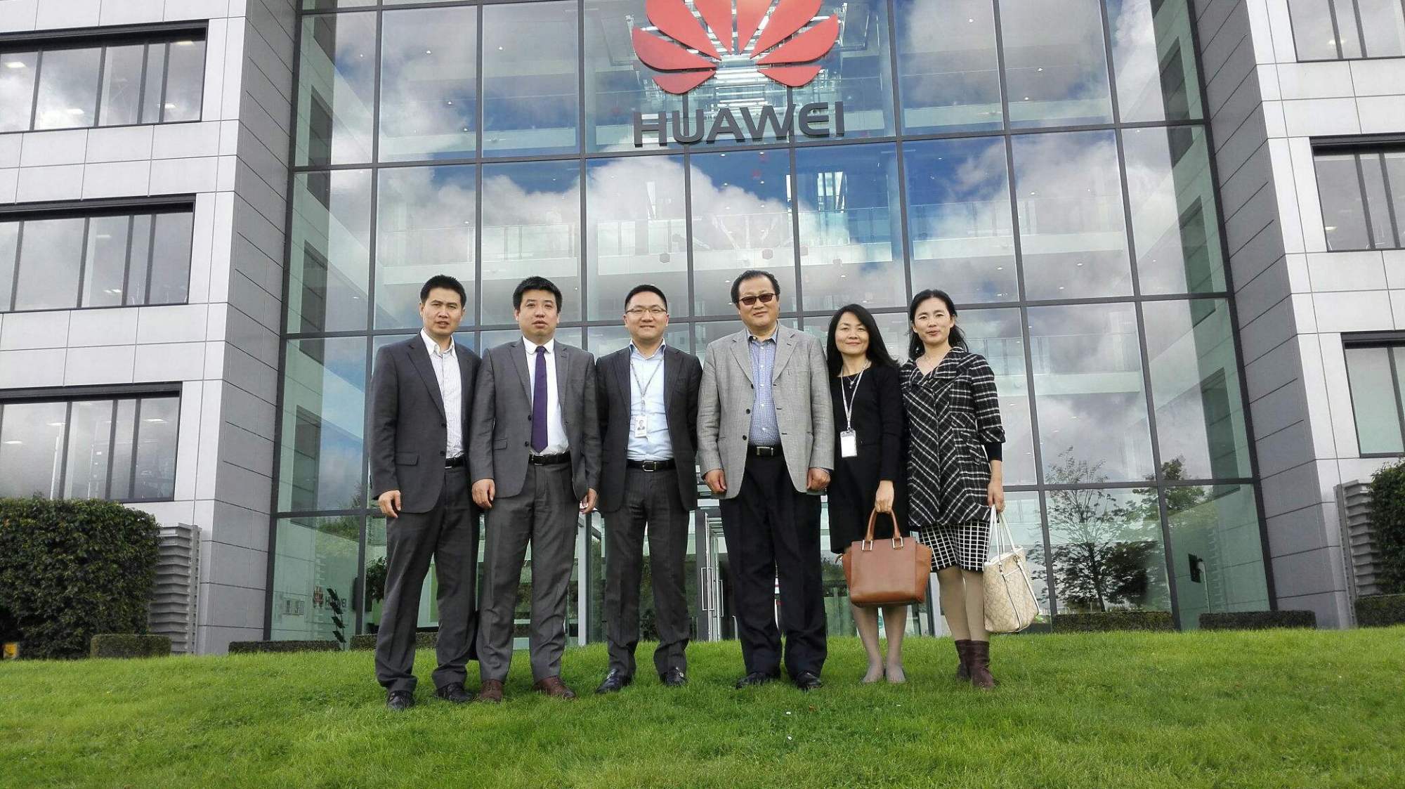 华为在英国建研发中心,为何不选在国内?任正非答案来了