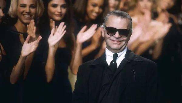 外国老佛爷是谁,Karl Lagerfeld为什么叫老佛爷-团团金服