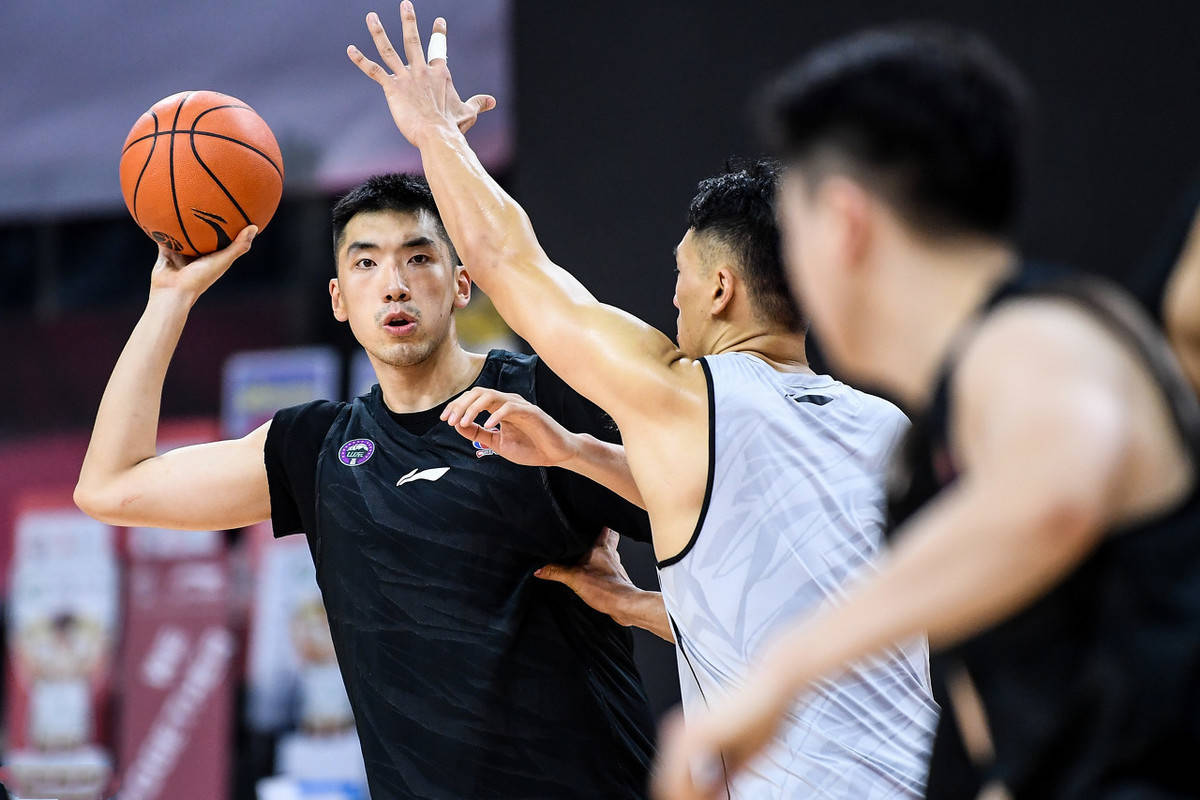 杨文海指挥山东男篮首秀,赛前狂练三分球,核心缺战重组三驾马车