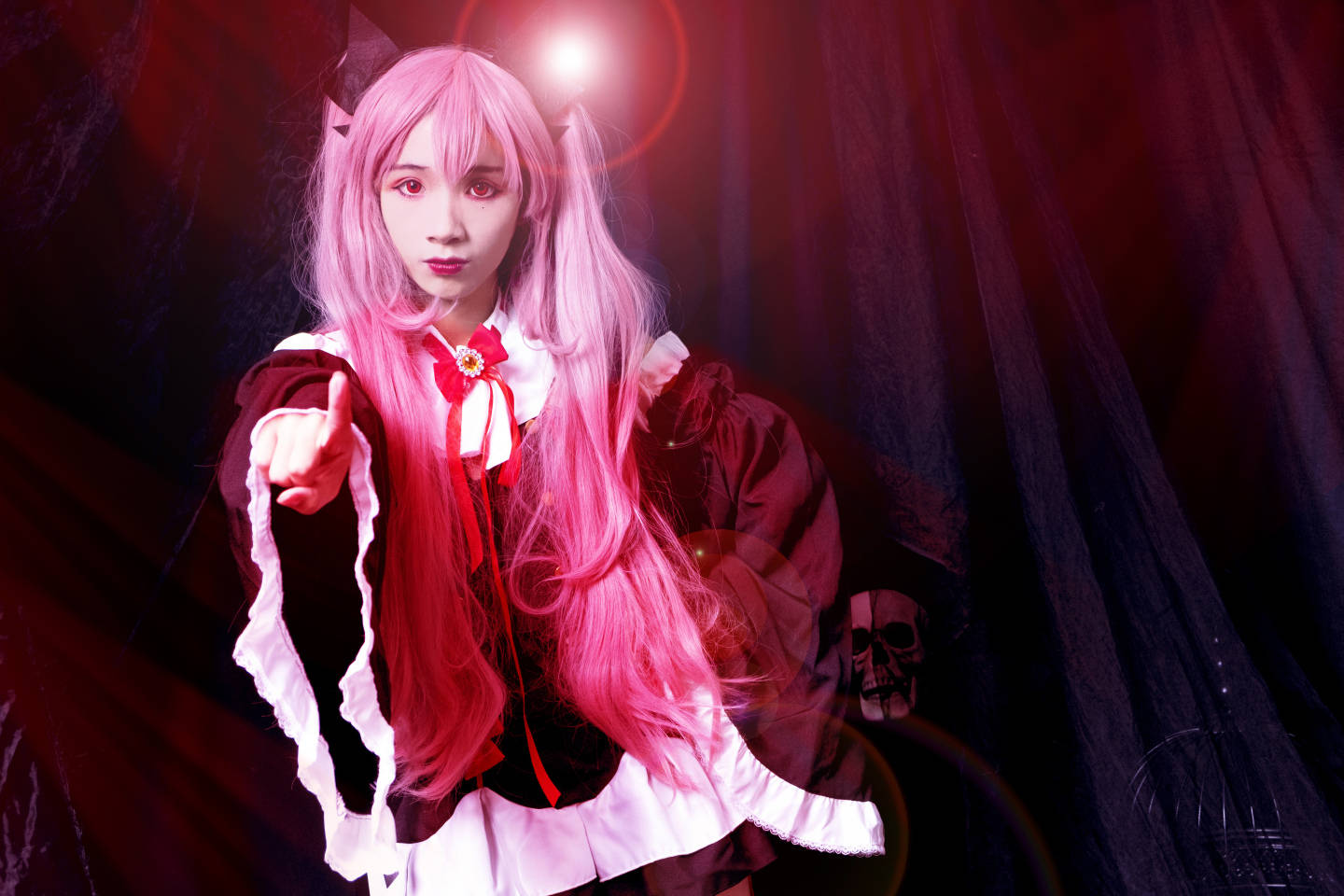 每日图鉴大赏,终结的炽天使 克鲁鲁cos ,吸血鬼也可以很可爱