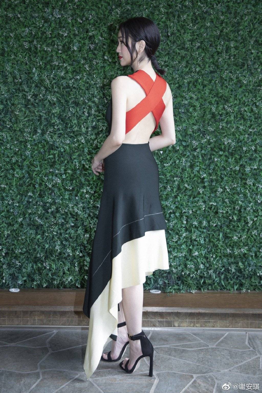美女明星谢安琪的图集