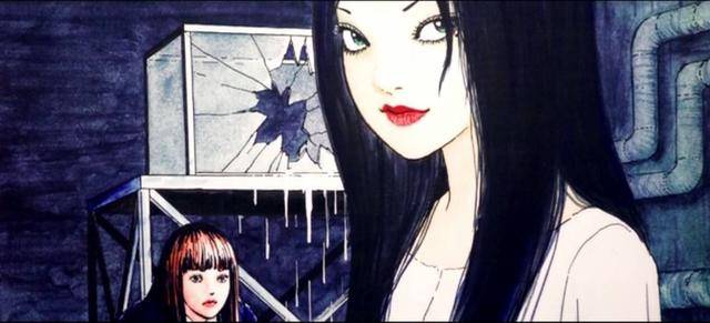 在《富江》这部漫画中,富江开始因为勾引男导师失败,而被同学们杀害.