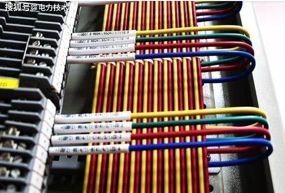 原创电工为什么要把电线做的很整齐?是不是浪费时间?