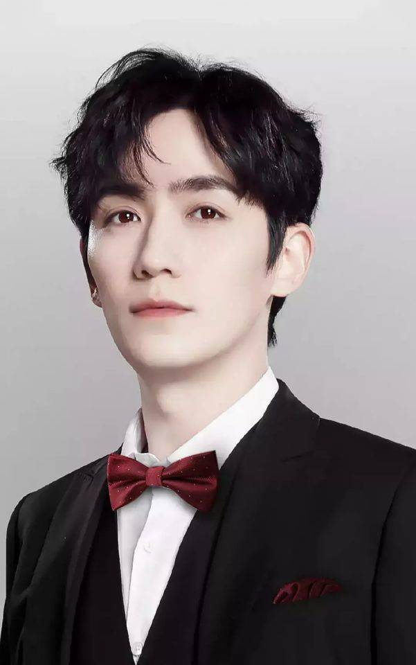 影视明星朱一龙写真合集温润如玉绅士暖男