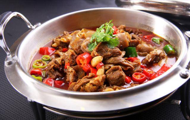 鲜香美味的干锅羊肉,一大锅不够吃!