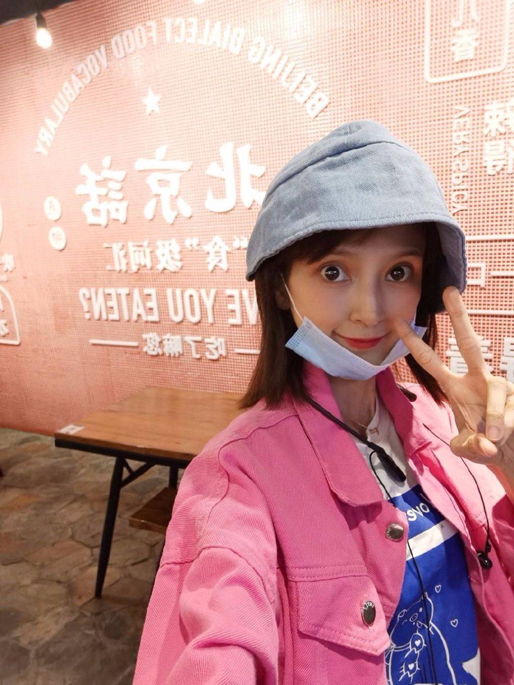 32岁肖茵瘦的脱相了,在镜头下也显得异常憔悴,老态凸显!