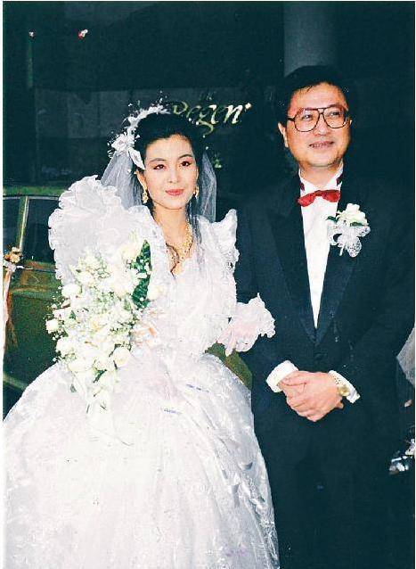 原创新婚13天伍咏薇51岁老公突然暴毙因寂寞她和有妇之夫发生关系