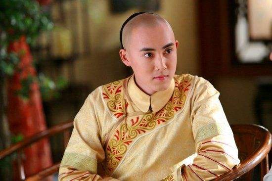 永琪意气风发皇五子文武全才荣亲王