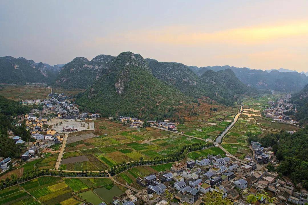 义龙新区顶效街道楼纳村