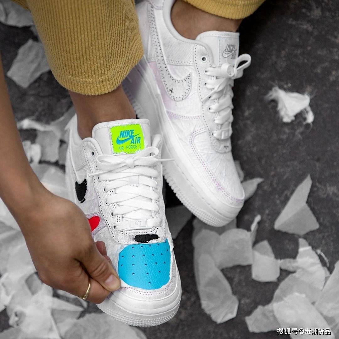 耐克af1撕撕乐黑钩七彩鞋面潮鞋开箱测评