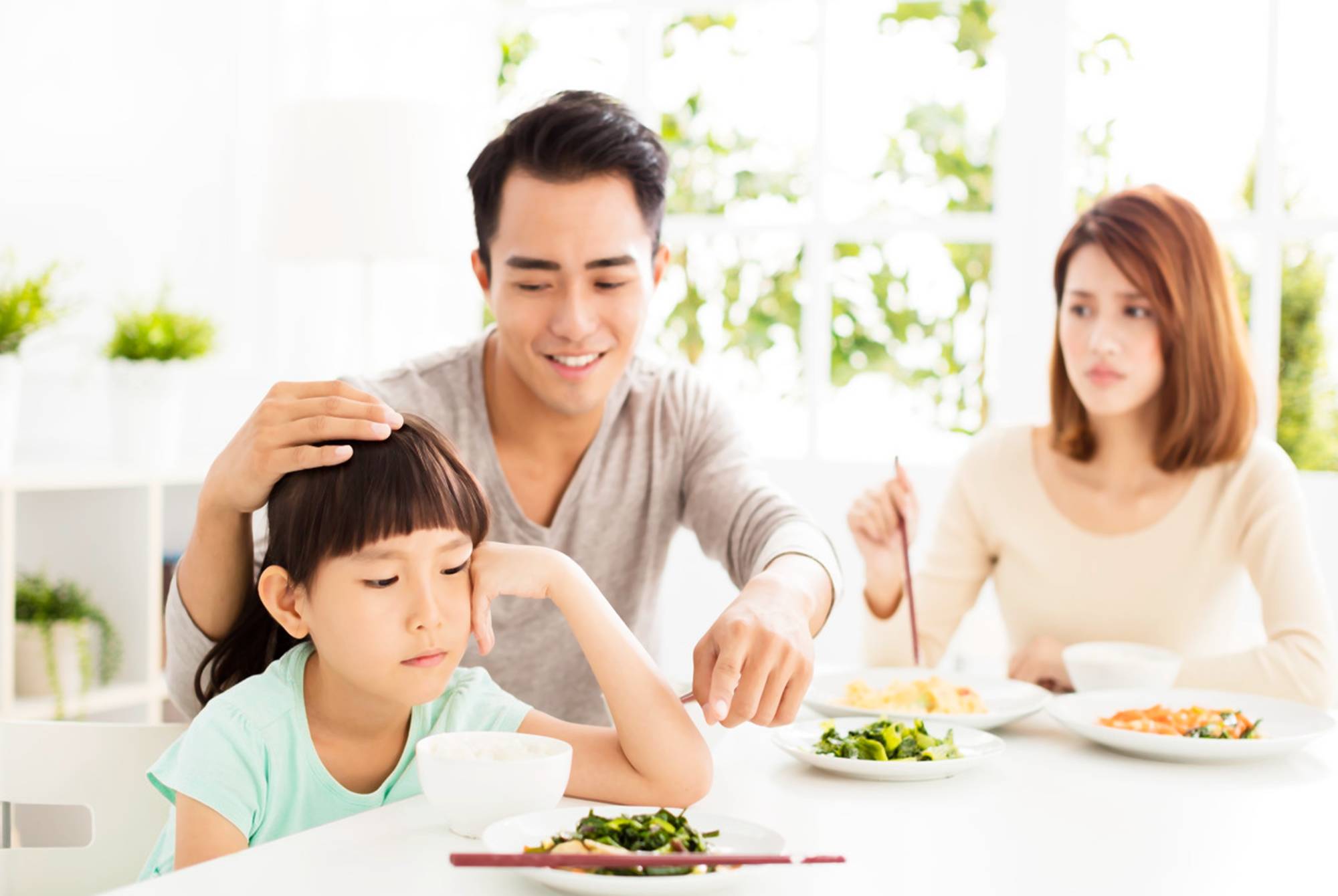 強勢媽媽對孩子的傷害有多深?過來人的感慨,長大後覺得後脊發涼