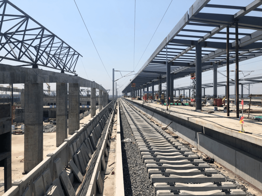 原创江苏建设的一座高铁站是连镇铁路中间站属综合交通枢纽