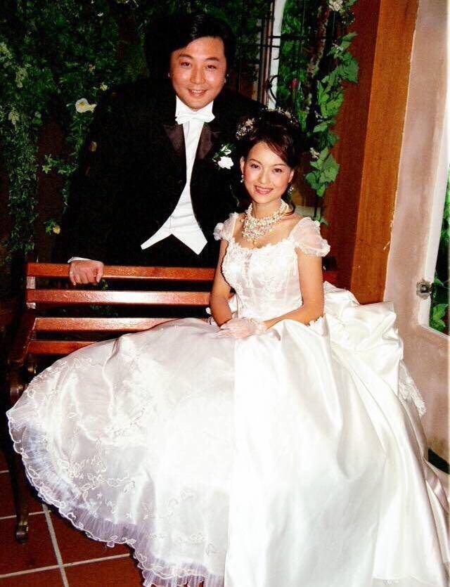 岁香港男明星转行卖灯具:时代抛弃我的时候,连一声再见都没说_蔡济文