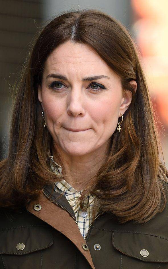 随后,她又单独参加了一档育儿播客节目《快乐妈妈,快乐宝贝》的采访