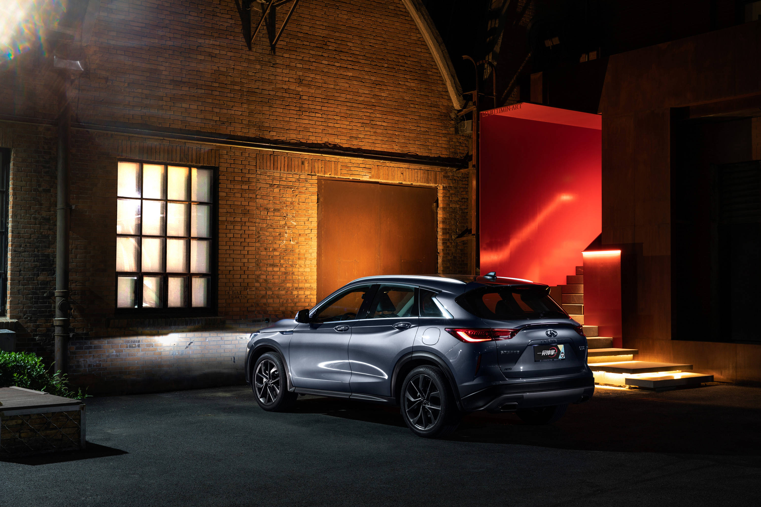 谁承想在新英菲尼迪qx50盛世美颜下又暗藏杀机