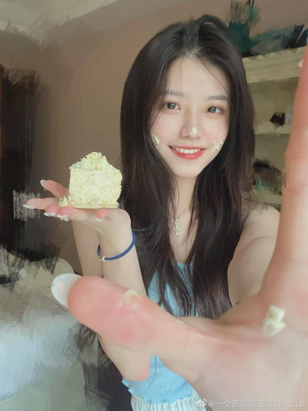 绿茶婊妆容火爆抖音,这些又纯又欲的妹子真要人命