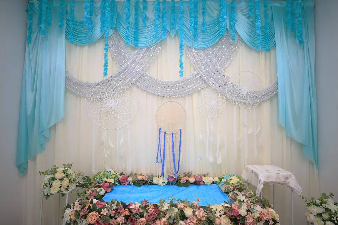 但我会尽可能让失宠的主人在我们这个宠物殡仪馆没那么压抑