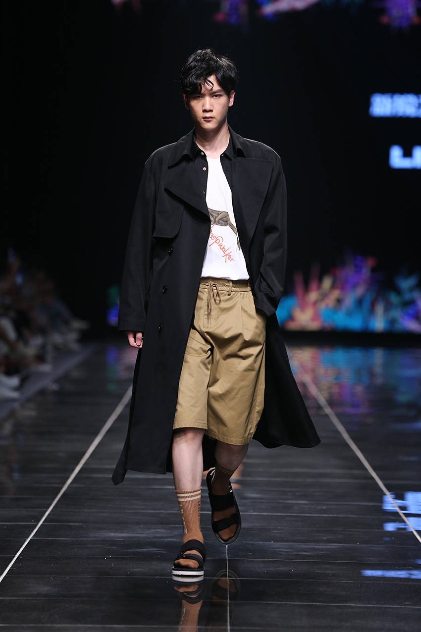 晋江纺织企业利郎男装疫情下多管齐下推出新品!