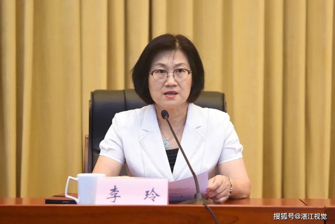 廉医人为 "廉江好人"送健康