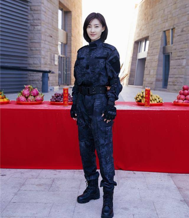 素颜女神王丽坤女保镖形象要来啦!新剧搭档黄景瑜,要火的节奏!