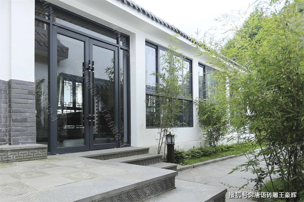 这样的中式砖雕别墅,你喜欢吗?